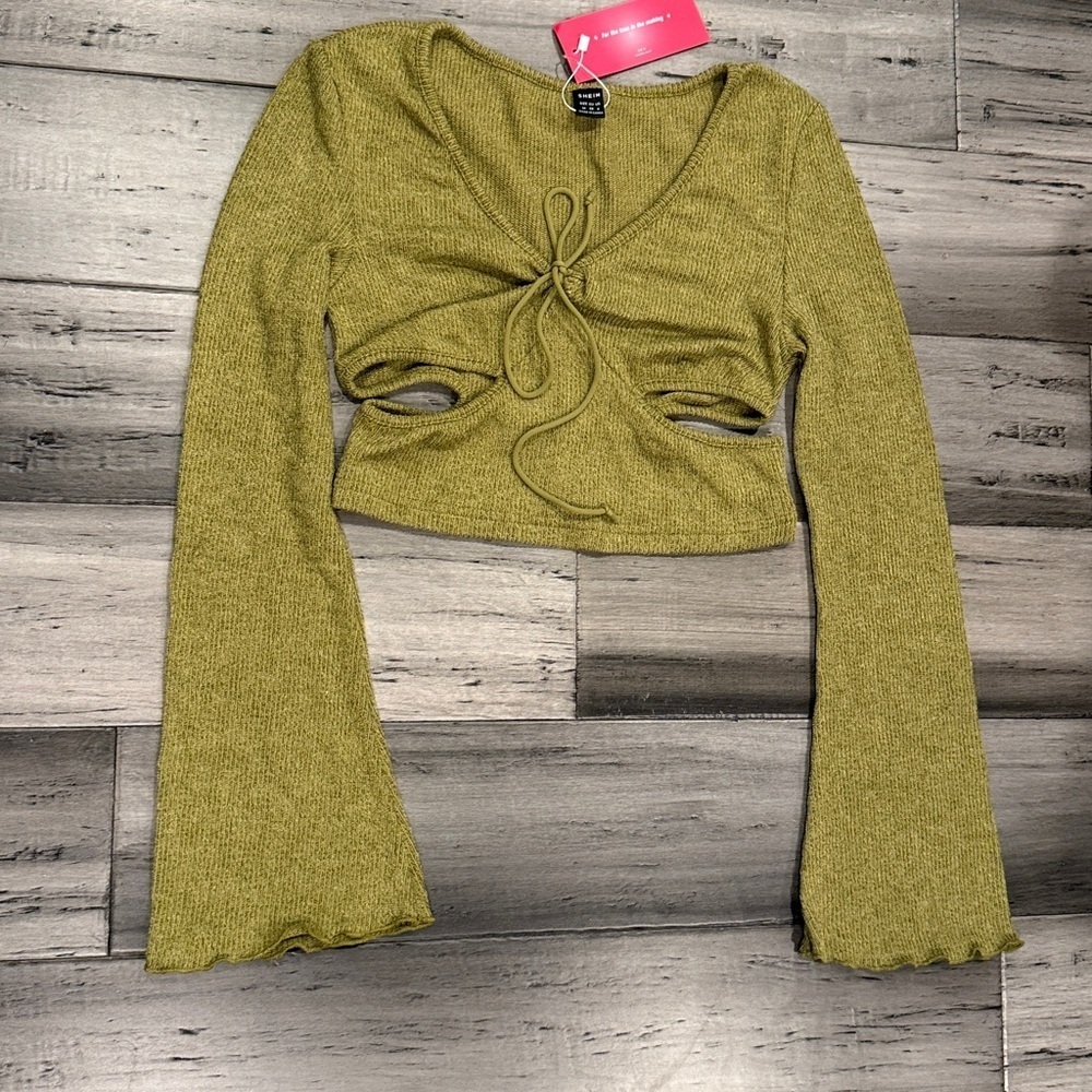 SHEIN Olive Knit Top - Picture 4 of 8
